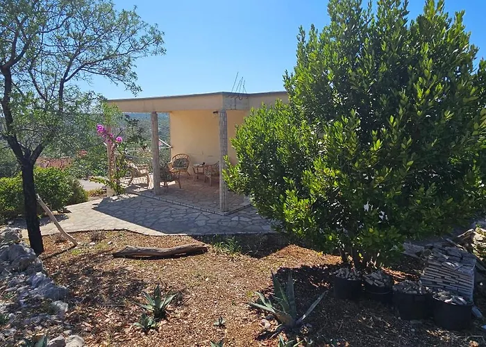 Apartment Propuh Primosten