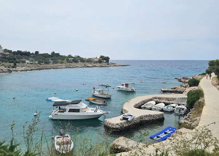 Apartment Propuh Primosten